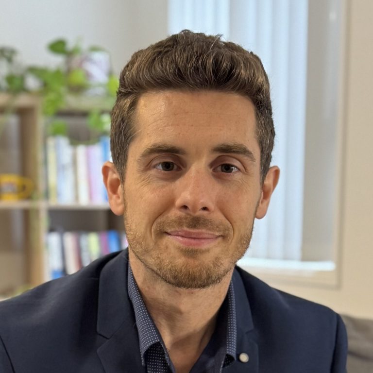 Gabriele Ruggi Neto - Psychotherapist